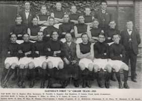 link to picture of Glenelg's First League Team